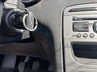 Peugeot 308 sw 1 6 hdi premium, 2010 - afbeelding 10 van  35