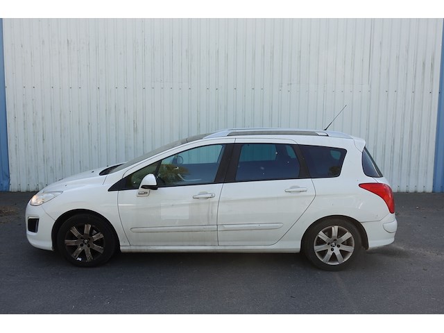 Peugeot 308 - afbeelding 1 van  18