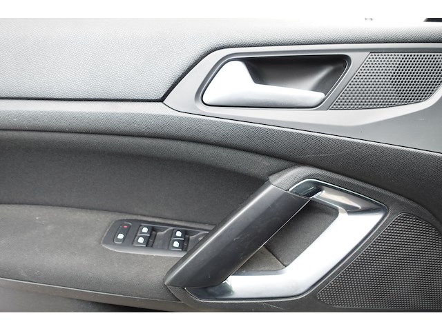 Peugeot 308 - afbeelding 1 van  21