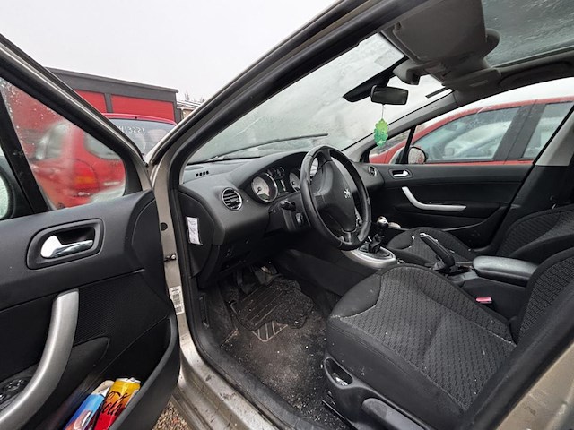 Peugeot 308 - afbeelding 10 van  11