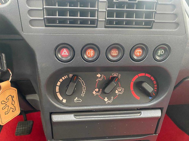 Peugeot 309 gti fase 1 vintage auto's > 15 - afbeelding 9 van  31