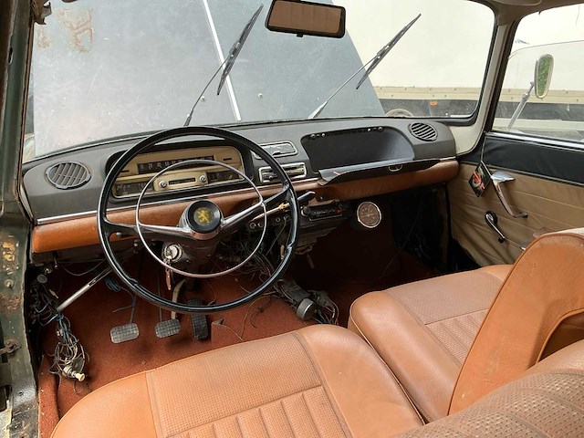 Peugeot 404 oldtimer - afbeelding 8 van  20