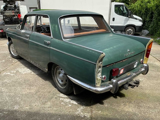 Peugeot 404 oldtimer - afbeelding 14 van  20