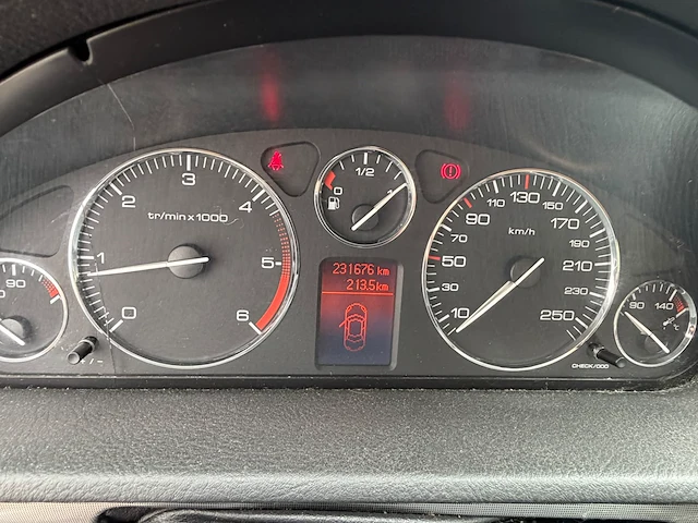 Peugeot 407 - afbeelding 12 van  16