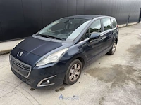 Peugeot 5008 - 2014