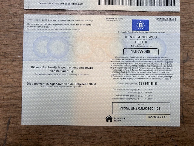 Peugeot 5008 - bj 06/2018 - afbeelding 26 van  32