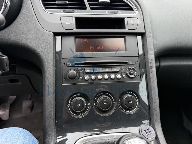 Peugeot 5008 1.2 puretech access, 2015 - afbeelding 5 van  38