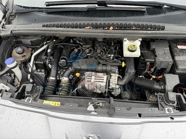 Peugeot 5008 1.2 puretech access, 2015 - afbeelding 21 van  38