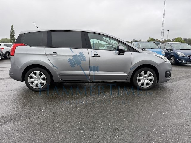 Peugeot 5008 1.2 puretech access, 2015 - afbeelding 33 van  38