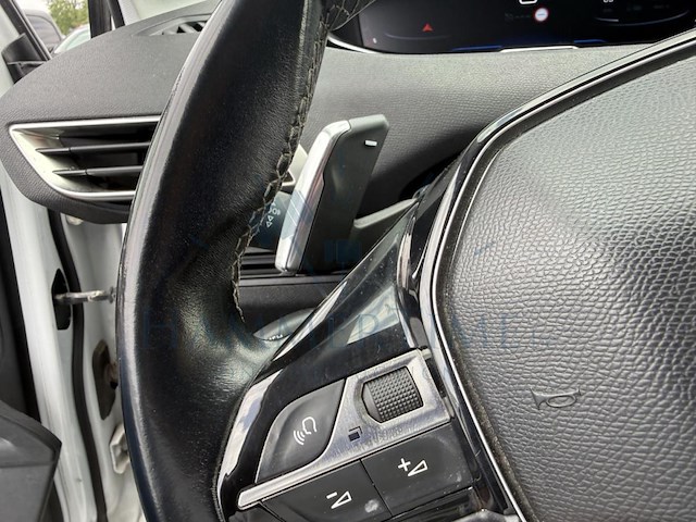 Peugeot 5008 1.2 puretech active, 2018 - afbeelding 9 van  33