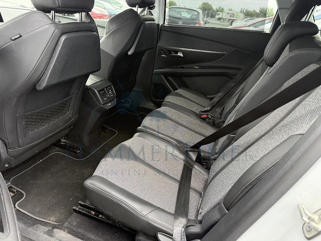 Peugeot 5008 1.2 puretech active, 2018 - afbeelding 16 van  33