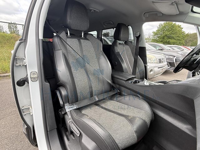 Peugeot 5008 1.2 puretech active, 2018 - afbeelding 24 van  33