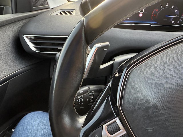 Peugeot 5008) 1.2 (puretech at, 2020 - afbeelding 8 van  27