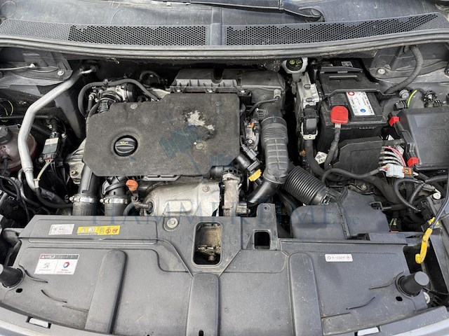 Peugeot 5008 1.5 bluehdi allure (eu6.2) 130 at,2019 - afbeelding 26 van  36