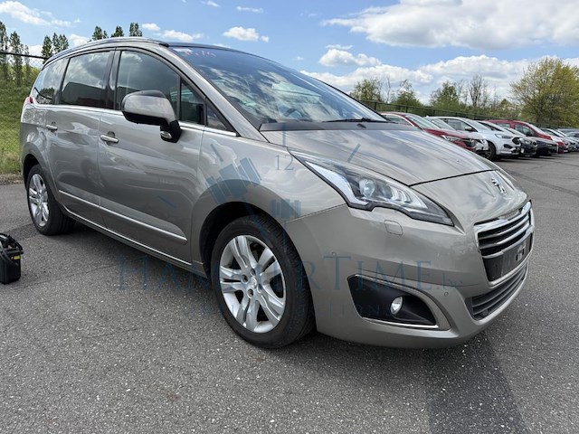Peugeot 5008 1.6 bluehdi allure 120 at, 2016 - afbeelding 23 van  36