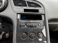 Peugeot 5008 1.6 hdi premium fap, 2010 - afbeelding 7 van  43