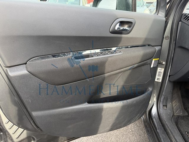 Peugeot 5008 1.6 hdi premium fap, 2010 - afbeelding 42 van  43