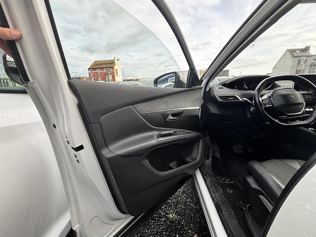 Peugeot 5008, 2019 - afbeelding 27 van  29