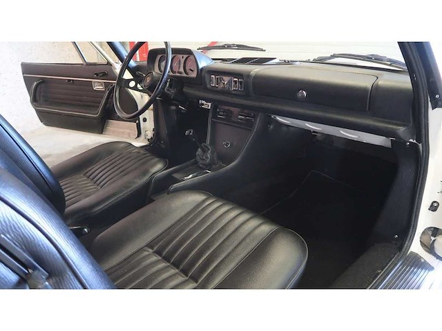 Peugeot 504 cabriolet - afbeelding 22 van  37