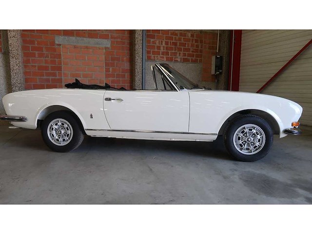 Peugeot 504 cabriolet - afbeelding 30 van  37