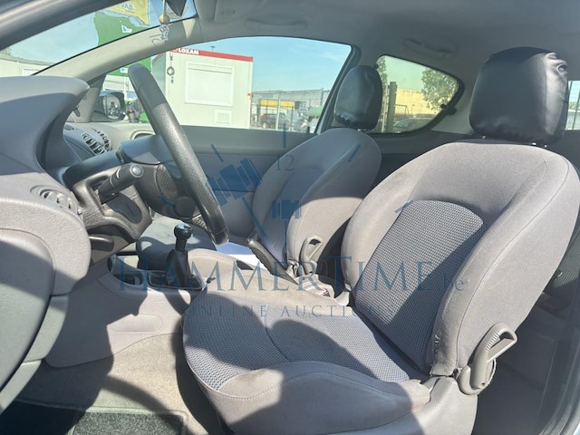 Peugeot 807 2.0 hdi sr, 2003 - afbeelding 2 van  32