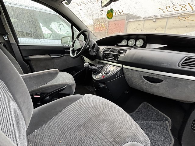 Peugeot 807 - afbeelding 8 van  9