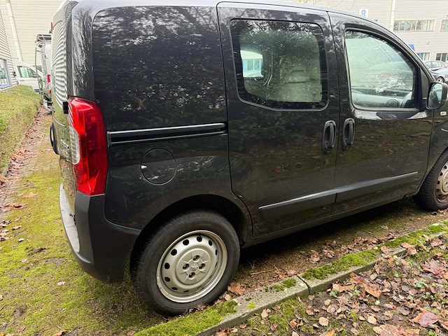 Peugeot bipper lichte vracht - afbeelding 16 van  21