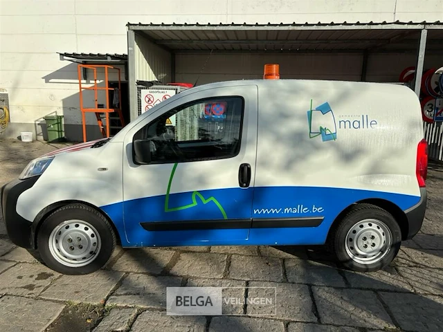 Peugeot bipper lichte vrachtwagen - afbeelding 13 van  24