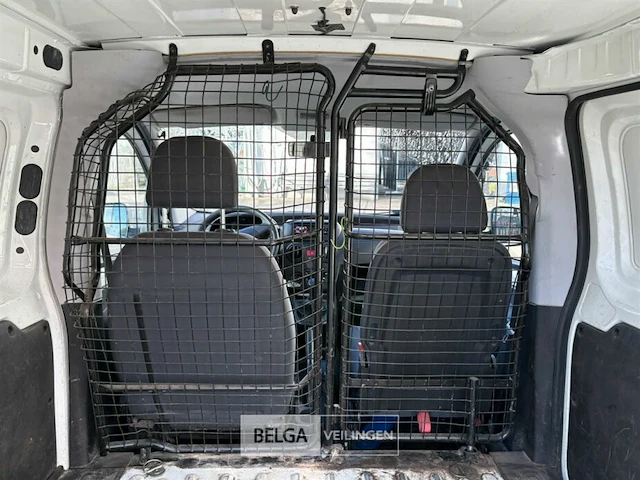 Peugeot bipper lichte vrachtwagen - afbeelding 24 van  24