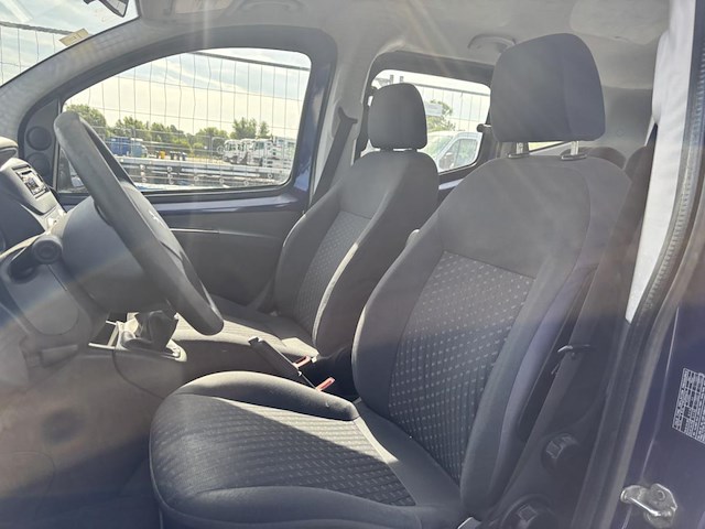 Peugeot bipper tepee 2plc 1.4 hdi premium, 2011 - afbeelding 2 van  37