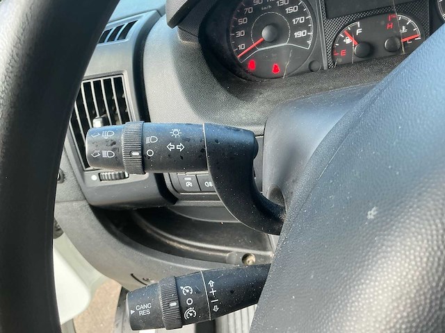 Peugeot boxer 2.2 bedrijfswagen - afbeelding 8 van  31