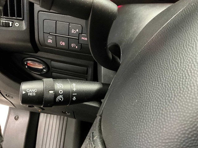 Peugeot boxer | 2.2 bluehdi | 330 l2h2 | 140 pk | 2020 - afbeelding 10 van  23
