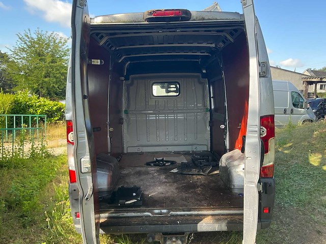 Peugeot boxer 2.2 hdi bedrijfswagen - afbeelding 11 van  20