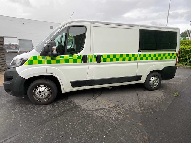 Peugeot boxer ambulance - afbeelding 12 van  23