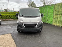 Peugeot boxer ambulance - afbeelding 22 van  23