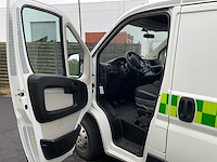 Peugeot boxer ambulance - afbeelding 23 van  23