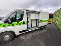 Peugeot boxer ambulance - afbeelding 7 van  15