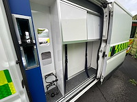 Peugeot boxer ambulance - afbeelding 8 van  15
