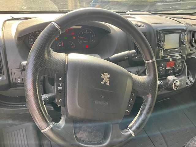 Peugeot boxer bedrijfswagen - afbeelding 2 van  32