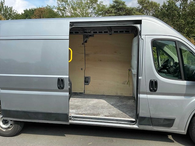 Peugeot boxer bedrijfswagen - afbeelding 8 van  33