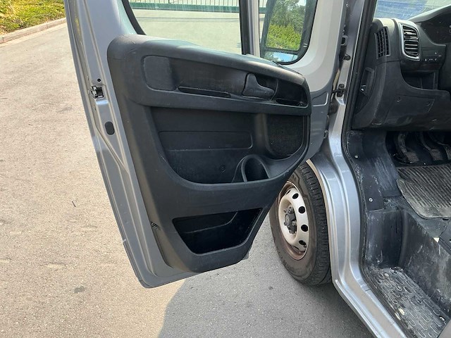 Peugeot boxer bedrijfswagen - afbeelding 19 van  33