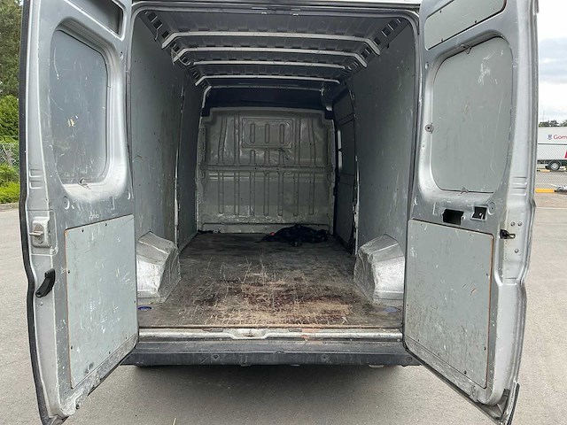Peugeot boxer bedrijfswagen - afbeelding 15 van  27