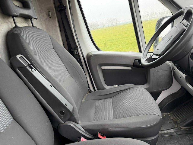 Peugeot boxer bedrijfswagen - afbeelding 16 van  16