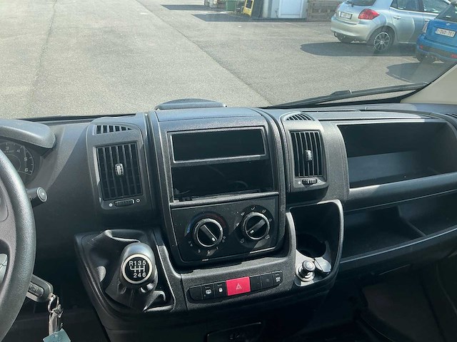 Peugeot boxer bedrijfswagen - afbeelding 7 van  28