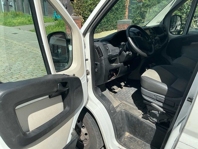 Peugeot boxer bestelwagen - afbeelding 9 van  24