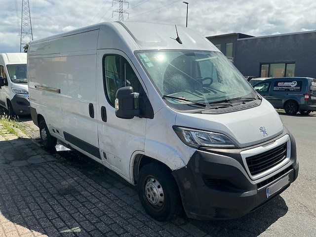 Peugeot boxer bestelwagen - afbeelding 26 van  28