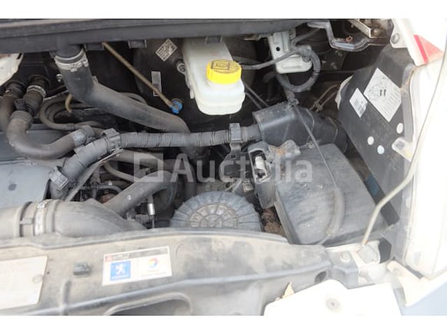 Peugeot boxer bus (2011-86,286 km) - afbeelding 24 van  57