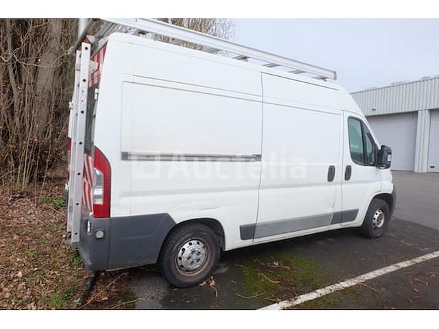 Peugeot boxer bus (2011-86,286 km) - afbeelding 47 van  57