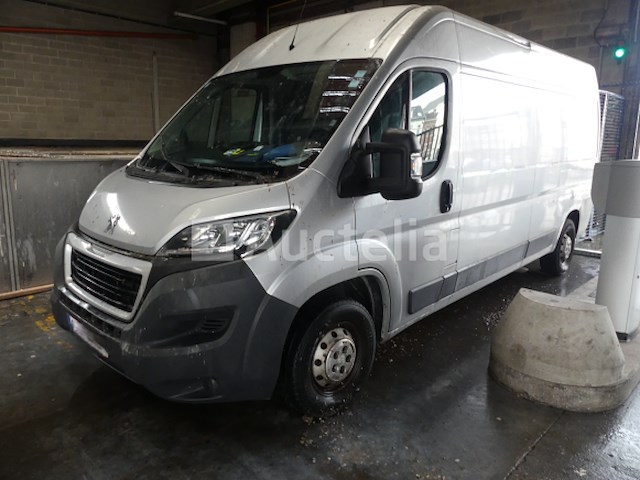 Peugeot boxer bus - afbeelding 1 van  27
