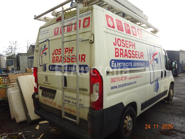 Peugeot boxer busje - afbeelding 24 van  29